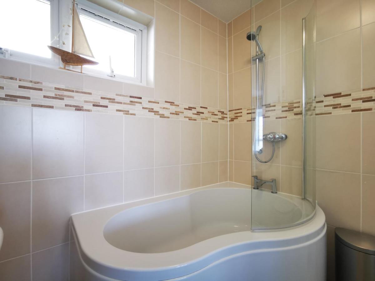 Sea View 3 Bedroom Seaside Property Chichester Kültér fotó