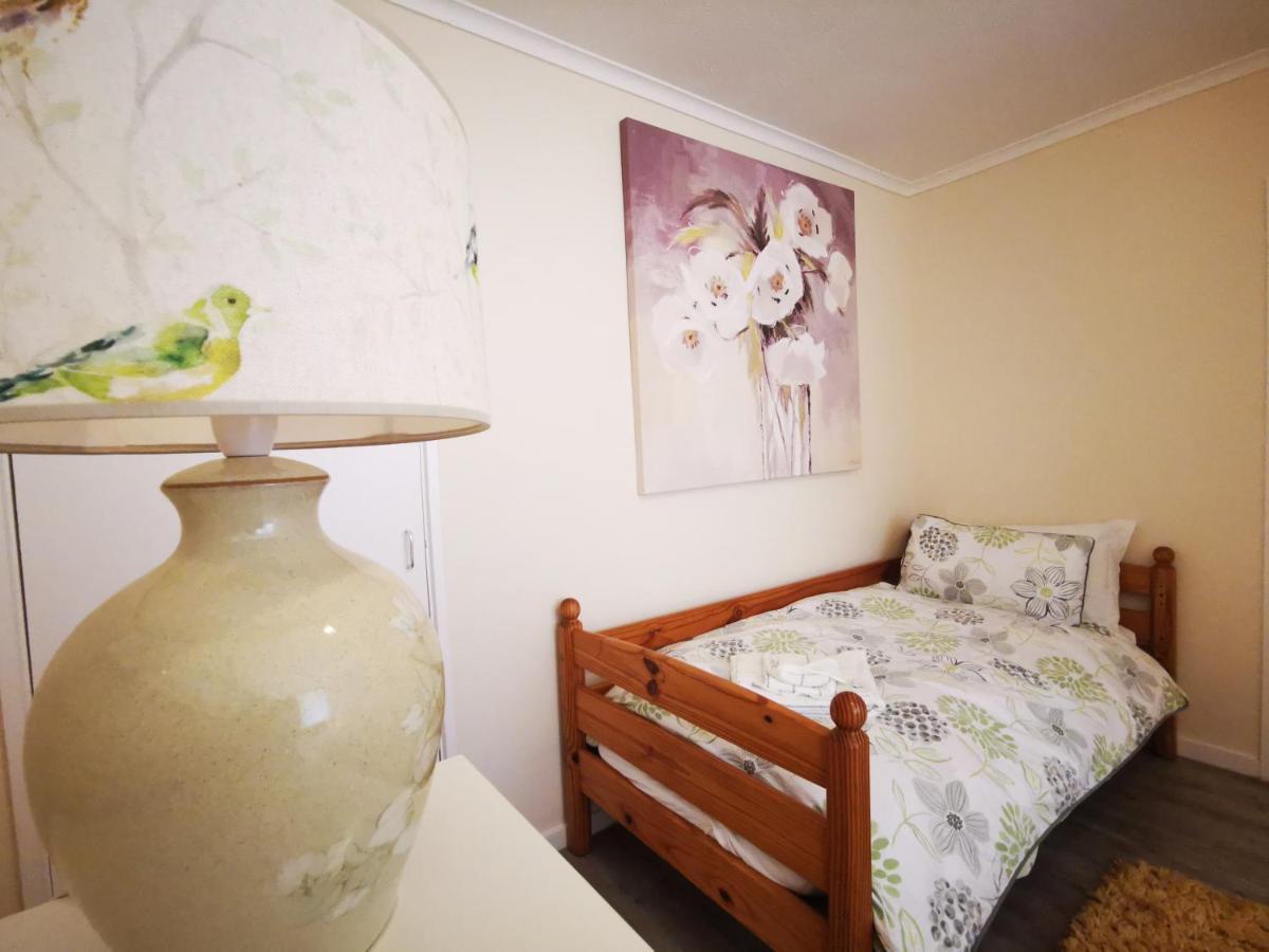 Sea View 3 Bedroom Seaside Property Chichester Kültér fotó