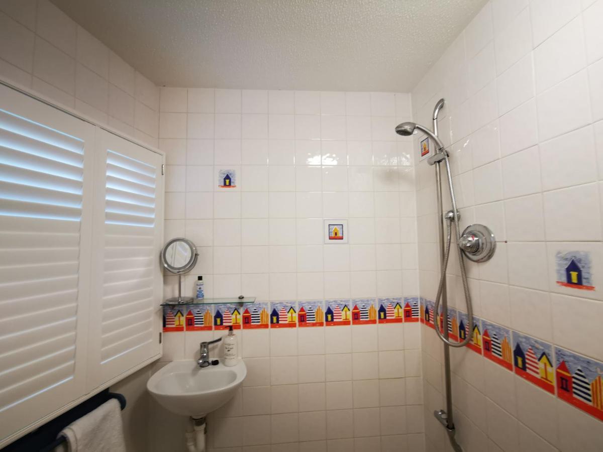 Sea View 3 Bedroom Seaside Property Chichester Kültér fotó